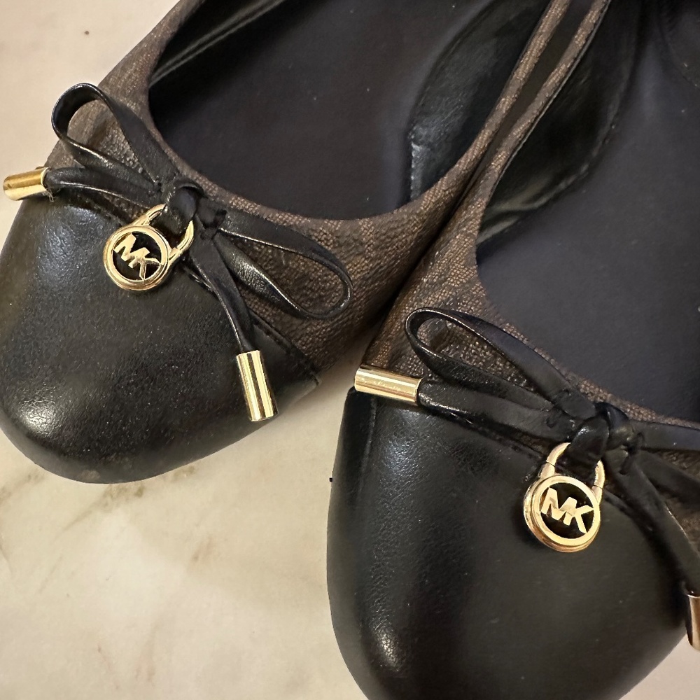 Michael Kors Ballet Flats - Picture 6 of 6